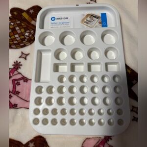 iDesign White Battery Organizer